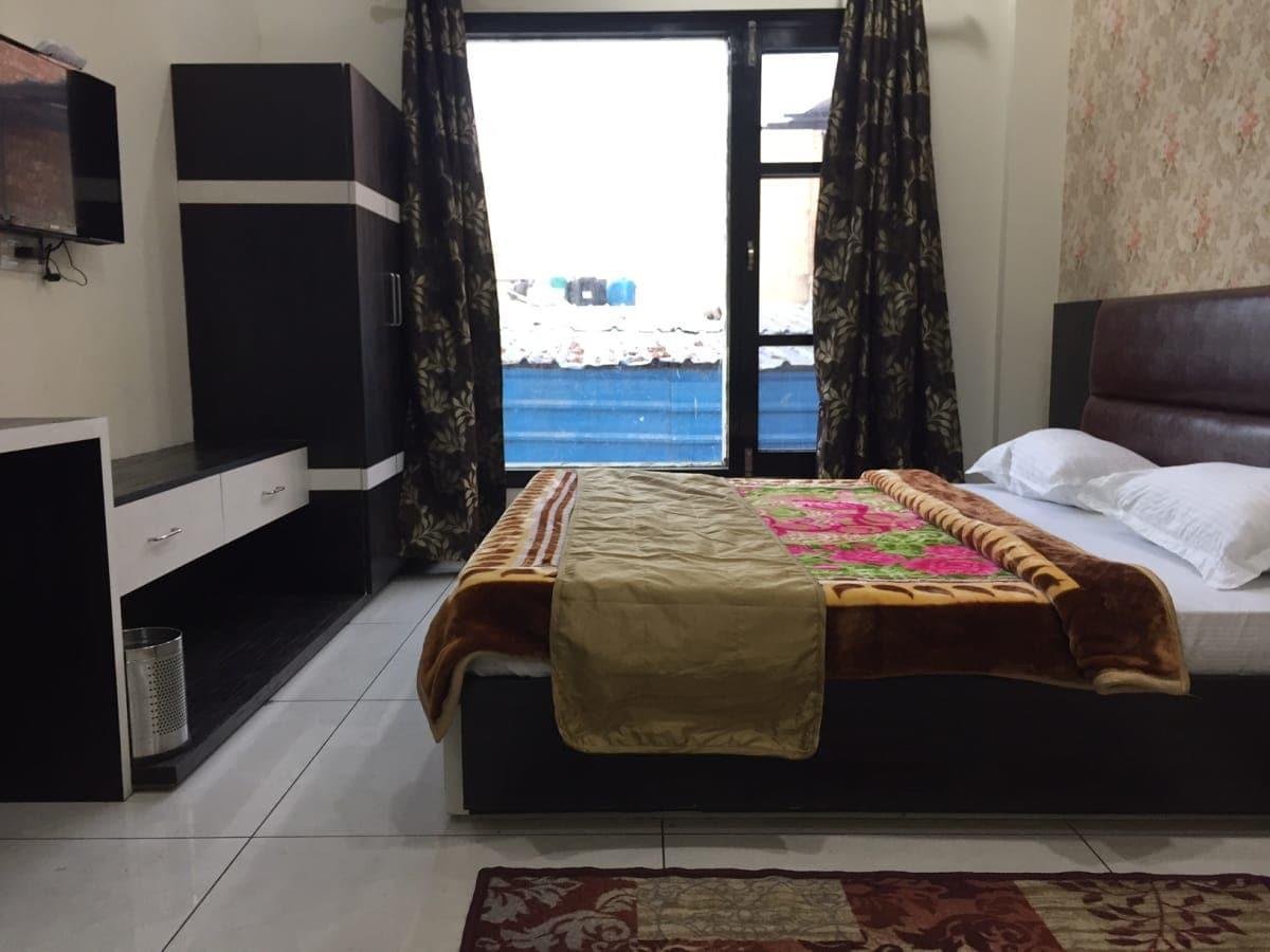 Anandpur  Oyo 30415 Hotel White City מראה חיצוני תמונה